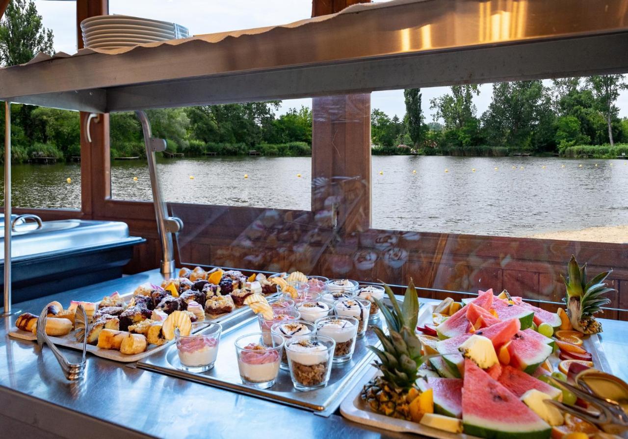 Veresegyház Eden Lounge Restaurant & Pension المظهر الخارجي الصورة