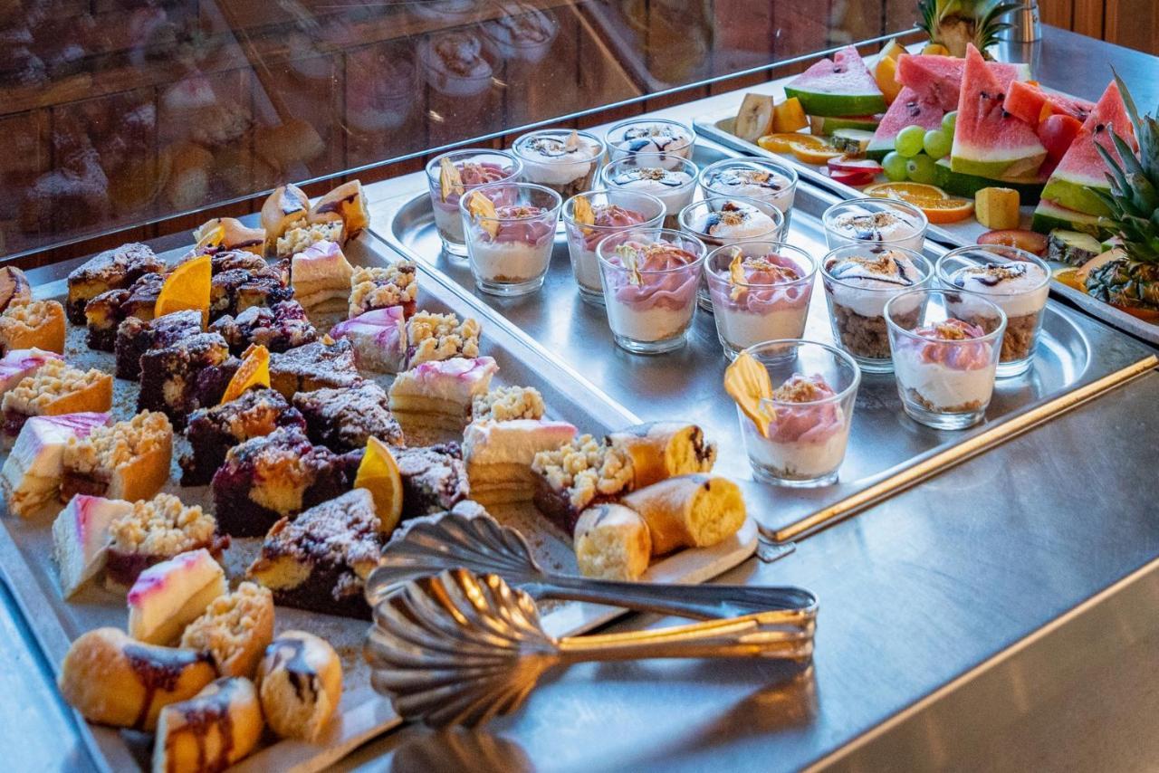 Veresegyház Eden Lounge Restaurant & Pension المظهر الخارجي الصورة